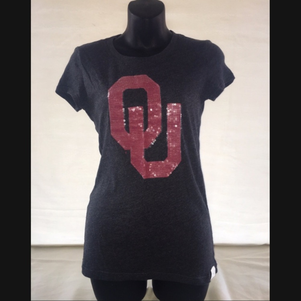 PINK Victoria’s Secret Collegiate Top- Oklahoma U